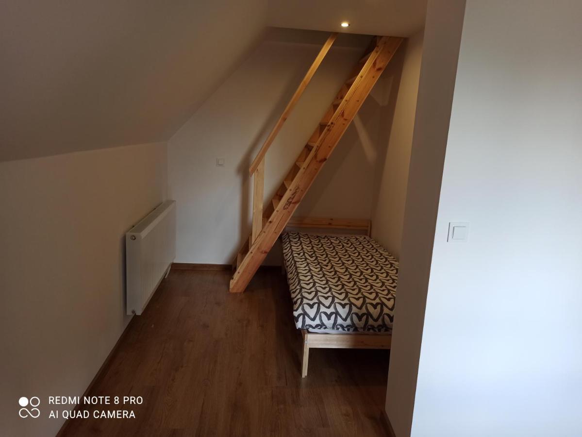 Ferienwohnung Apartameny Wiktoria I Nikola W Karwiku Pisz Exterior foto